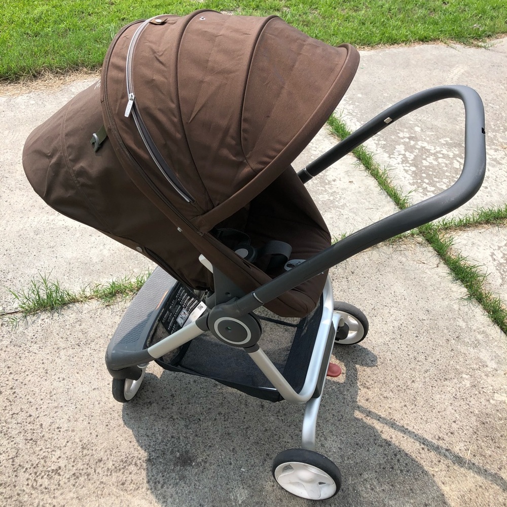 SOLD🤎STOKKE scoot stroller with softbag